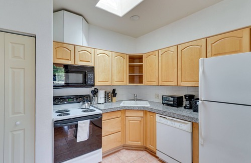 Eleven Mile Corner Apartment | Relaxing Eloy Retreat with Pool Access & A/C Comfort