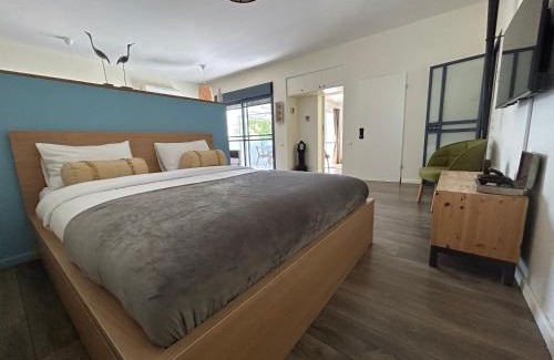 Ani'am Apartment | Discover ELRON in Golan Heights: Oceanfront Escape Awaits