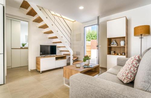 Cala Blanca Apartment | Child-Friendly Retreat at Els Arbocers 131-2, Rated 9.8
