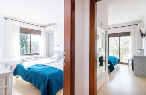 Macanet de Cabrenys Hotel | Discover Els Caçadors de Maçanet: Oceanfront Bliss Awaits