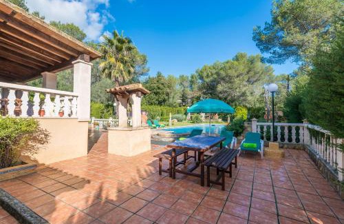 Crestatx Villa | Discover Els Pins: Family-Friendly Hotel with Pool Access