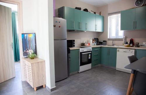 Mazarakata House | Discover Elsie's Home: Perfect for Family Getaways