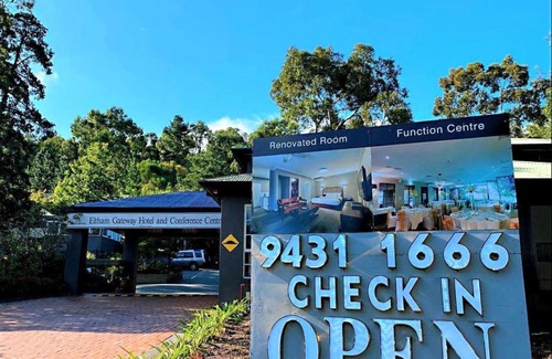 Eltham Hotel | Discover Eltham Gateway Hotel & Conference Centre Today