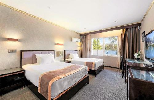 Eltham Hotel | Discover Eltham Gateway Hotel & Conference Centre Today