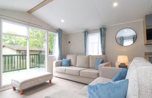 Troutbeck Bridge House | Elton's Escape: Family and Pet-Friendly 4-Star Retreat