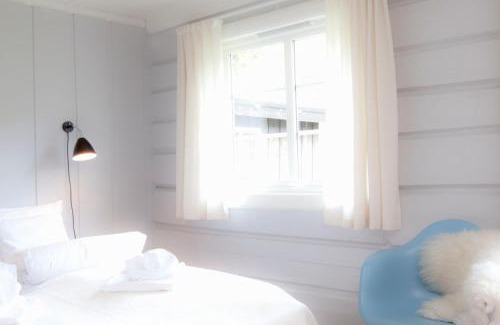 Lom Hotel | Discover Elveseter Hotell: Pet-Friendly with Breakfast Included