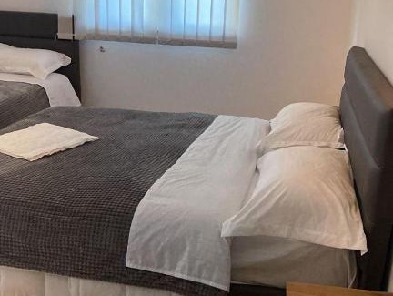 Theth House | Cozy Stay at Elvis Blini Thethi with Breakfast Included
