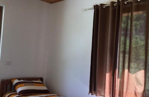 Theth House | Cozy Stay at Elvis Blini Thethi with Breakfast Included