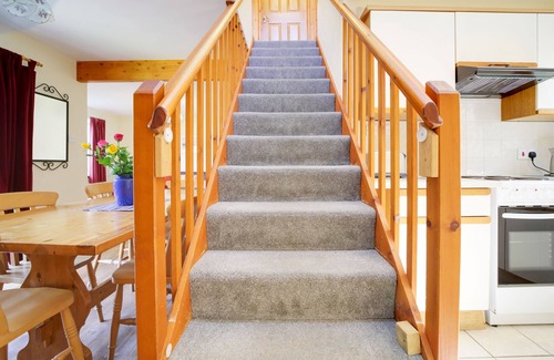 Saint Breward Cabin | Elys Lodge, Hengar Manor