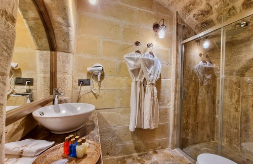 Urgup Hotel | Experience Elysion Cave Suites: Guest Rated 9.8/10 with Breakfast