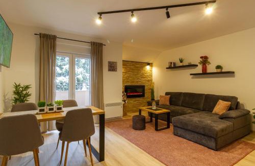 Ciganska Mahala Apartment | Outstanding Ema Apartman - Zlatar with Top Amenities