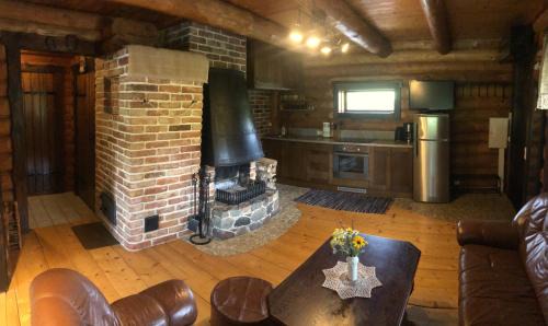 Tartu County House | Guest Rated Emajõe Puhkemaja: Family-Friendly Retreat