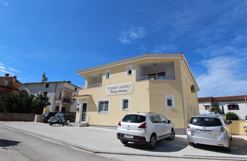 Rovinj Apartment | Top-Rated EMANUEL Studio with Balcony & Breakfast Included
