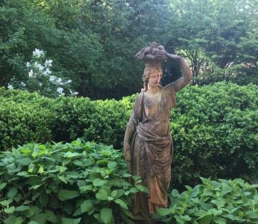 Zagreb Bed & Breakfast | Elegant Embassy Row BnB - Guest Rated 10/10 Experience