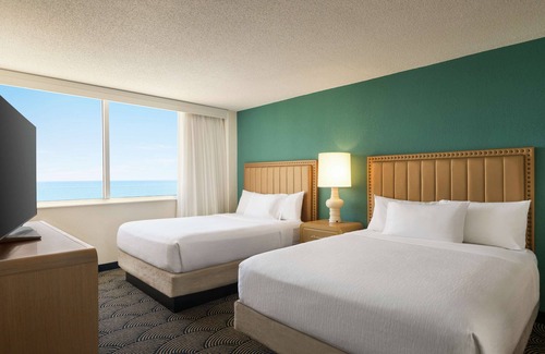 Deerfield Beach Resort | Beachfront Bliss at Embassy Suites by Hilton Deerfield