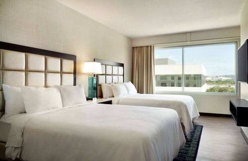 Wetmore Hotel | Top-Rated Embassy Suites by Hilton San Antonio with Pool