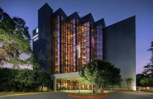 Dunwoody Hotel | Pet-Friendly Embassy Suites in Atlanta’s Perimeter Center