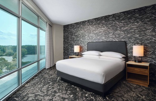 Coliseum Central Hotel | Eco-Friendly Embassy Suites by Hilton Hampton Convention Center