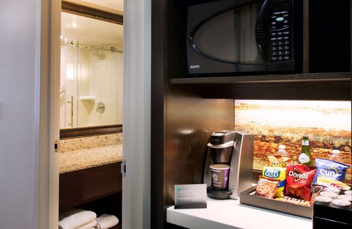 Tigard Hotel | Relax at Embassy Suites by Hilton Portland Washington Square