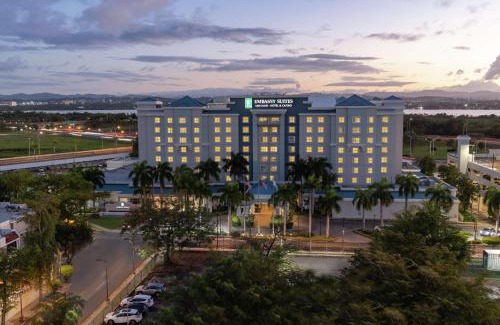 Villas del Palmar Sur Resort | Relax at Embassy Suites by Hilton San Juan - Hotel & Casino