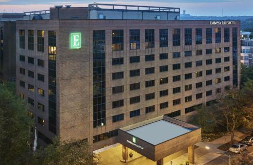 West End Hotel | Explore Embassy Suites by Hilton Washington D.C. Georgetown