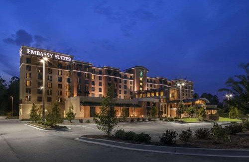 Eden Hotel | Experience Embassy Suites Savannah Airport with Pool & Ocean View