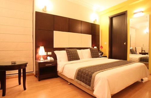 New Friends Colony Hotel | Convenient Stay at Emblem Hotel, New Friends Colony