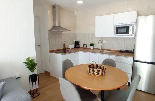 Cenes de la Vega Apartment | Family-Friendly Comfort at Embrujo Nazarí 2 Hotel