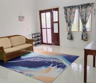 Lubok Buaya House | Family-Friendly EMBUN 2 LANGKAWI HOMESTAY Awaits You!