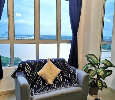 Bandar Kota Bharu Apartment | Inviting Embun Sky Cottage with Pool & Child-Friendly Fun