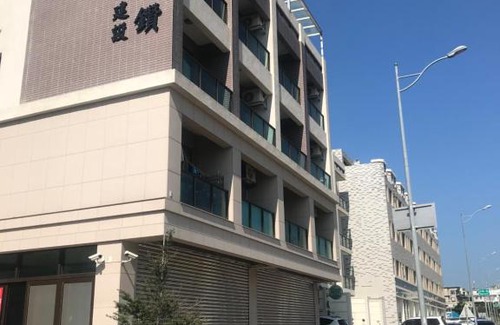 Zhunan House | Emerald Diamond Building 1: Accessible Family Getaway