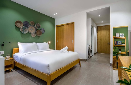 Tho Quang Beach House | Budget-Friendly Emerald House with Family and Kitchen Amenities