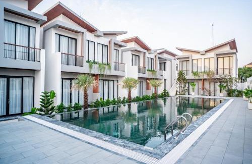 Kampot Hotel | Relax at Emerald Residence Kampot with Pool and Hot Tub