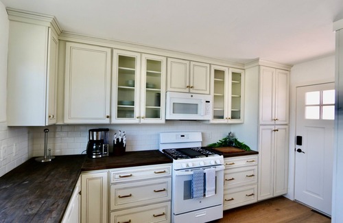Atascadero House | Emerald's Modern Farmhouse: BBQ & Wine Country