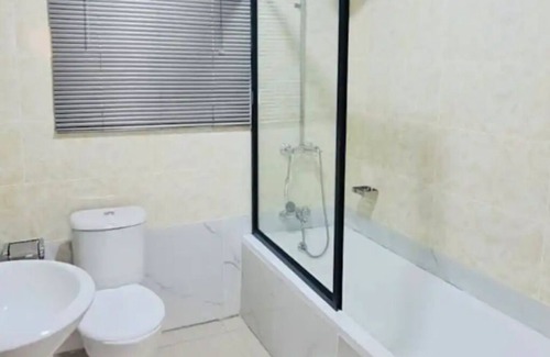 Harare House | Family-Friendly 3-Bed House with Breakfast in Harare