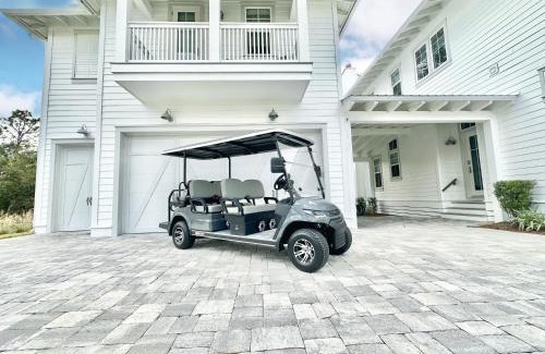 Sugarwood Beach House | Emerald Vibes: Family-Friendly Haven with Pool Access