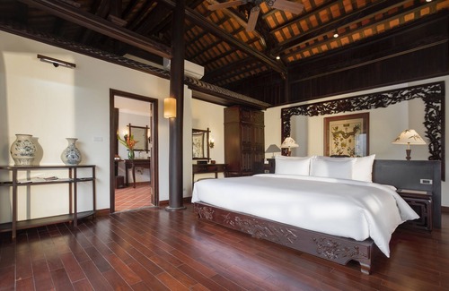 Hoa Lu Resort | Relaxing Emeralda Resort Tam Coc with Pool and Spa Amenities