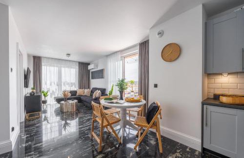 Rzeszow Apartment | Emihouse Riverside Premium Apartments & Free Parking