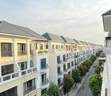Van Giang House | Emiii House -Homestay View Biển Vinhomes Ocean Park 2