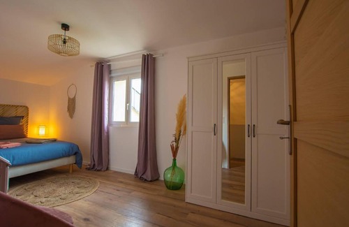 Vandieres Bed & Breakfast | Emilie: Cozy Stay with Cats & Family-Friendly Amenities