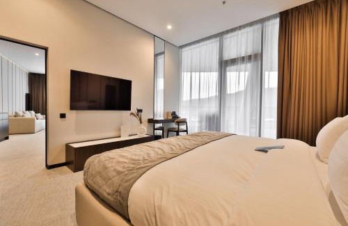 Chyshky Resort | Emily Resort: 5-Star Oceanfront Getaway with Pool & Spa