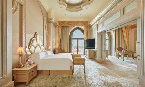 Abu Dhabi Resort | Discover Emirates Palace Mandarin Oriental in Abu Dhabi