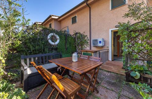 Mola Apartment | Family-Friendly Retreat at Emisfero - Goelba