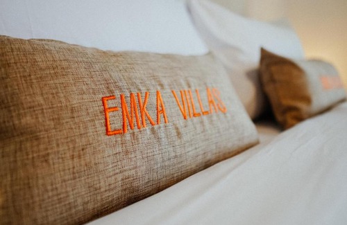 Dinoyo Villa | Discover Emka Villas: Family-Friendly with Private Pool