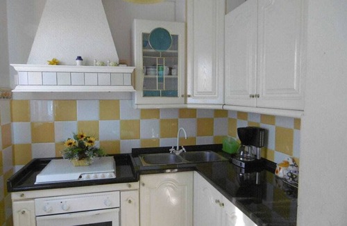 Kastelir House | Emma Comfortable holiday residence