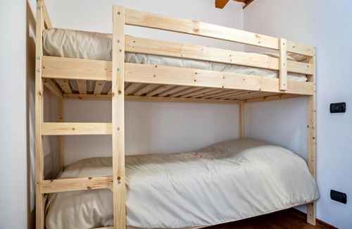 Mezzolombardo House | Emma Home: Guest Rated 9.3 with Pet-Friendly Amenities