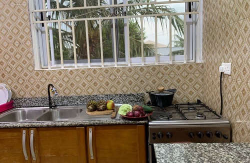 Accra Apartment | Emmanuel Royal Apartments, Flat 1: Charming 2-bedroom apartment Accra, Ga East