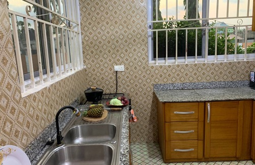 Accra Apartment | Emmanuel Royal Apartments, Flat 1: Charming 2-bedroom apartment Accra, Ga East