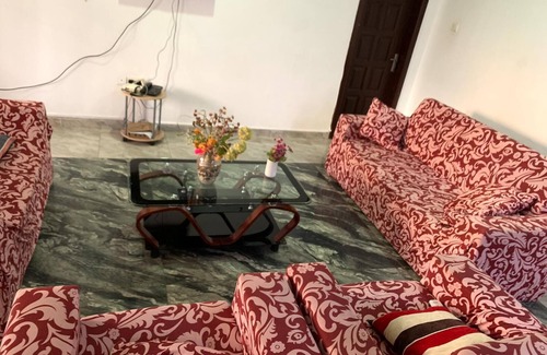 Accra Apartment | Emmanuel Royal Apartments, Flat 1: Charming 2-bedroom apartment Accra, Ga East