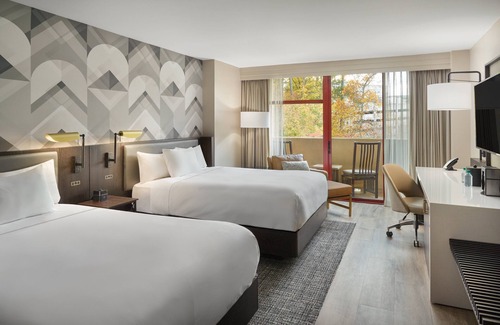 Atlanta Hotel | Elegant Emory Conference Center Hotel with Pool & Spa